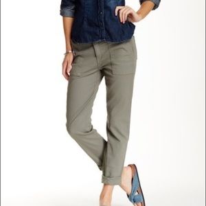 Joie Painter Pant in Fatigue Green Size 26